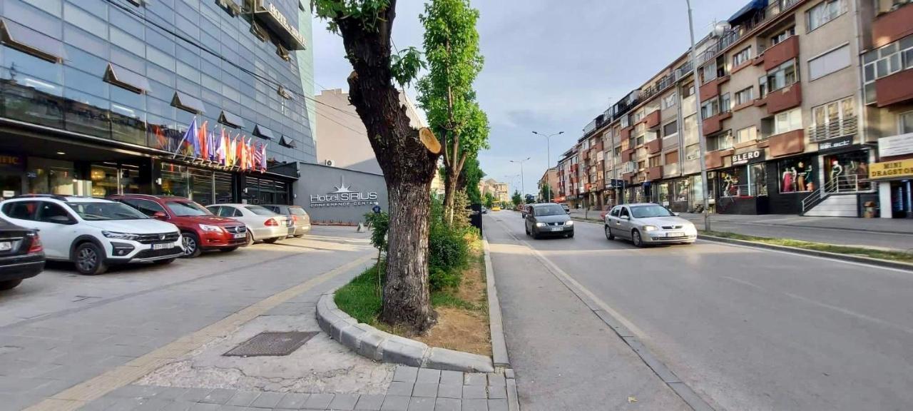 Bright & Lovely Apartment In The City Center Prishtinë Ngoại thất bức ảnh